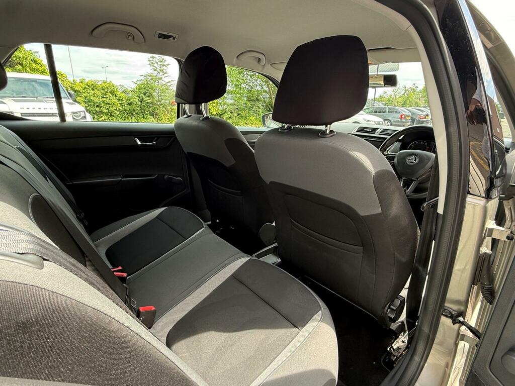Skoda Fabia Estate 1.2 Tsi Se Euro 6 Ss 201565 White #28