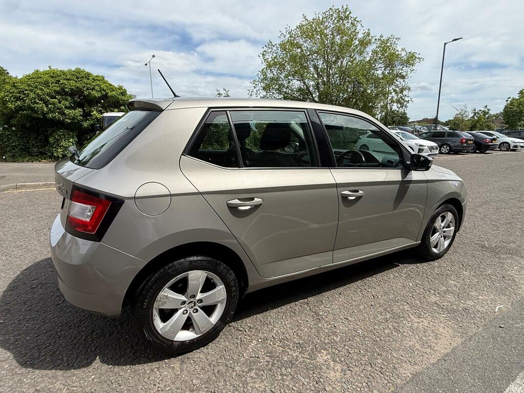 Skoda Fabia Estate 1.2 Tsi Se Euro 6 Ss 201565 White #17