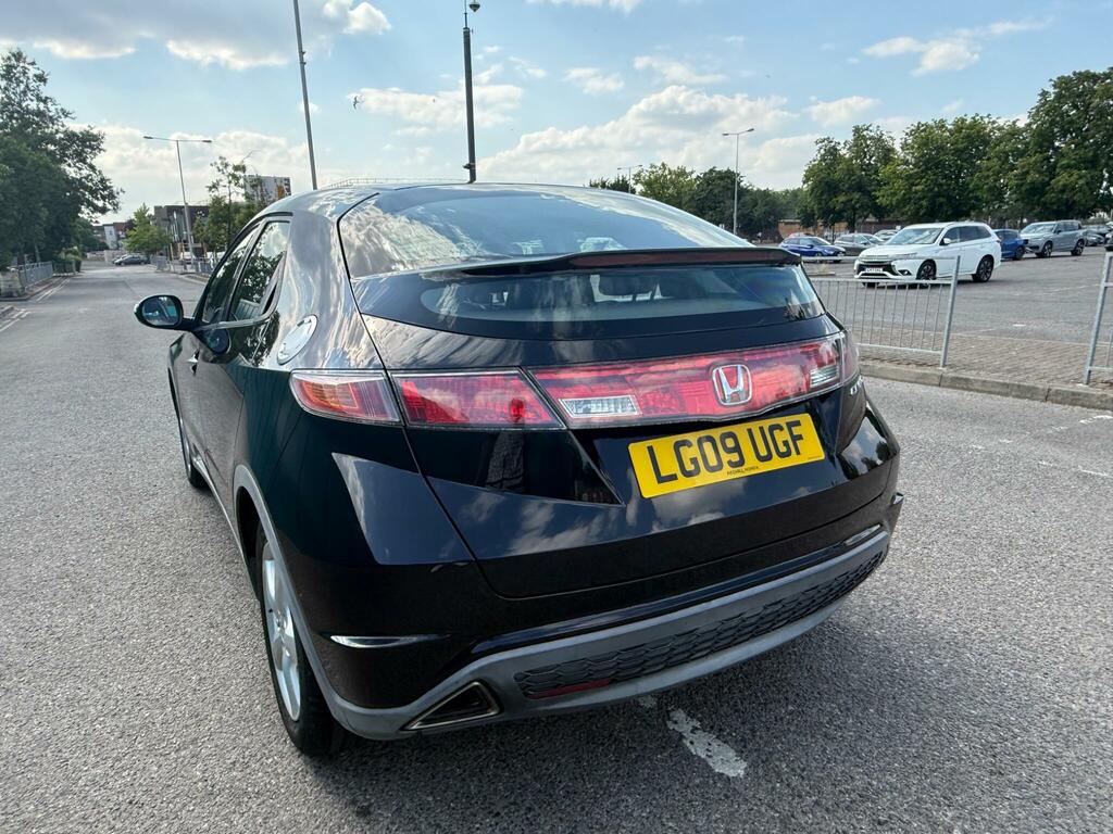 Honda Civic Hatchback 1.8 Silver #10