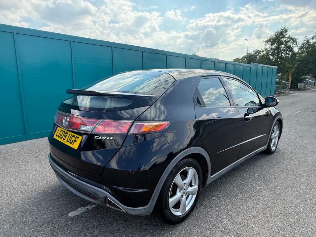 Honda Civic Hatchback 1.8 Silver #20