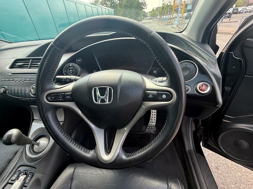 Honda Civic Hatchback 1.8 Silver #33