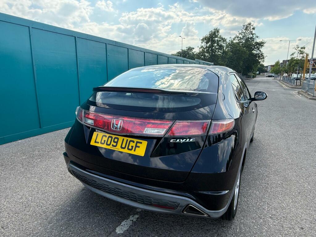 Honda Civic Hatchback 1.8 Silver #19