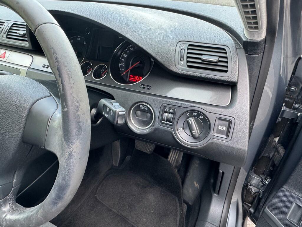 Volkswagen Passat Se Tdi 140 Silver #21
