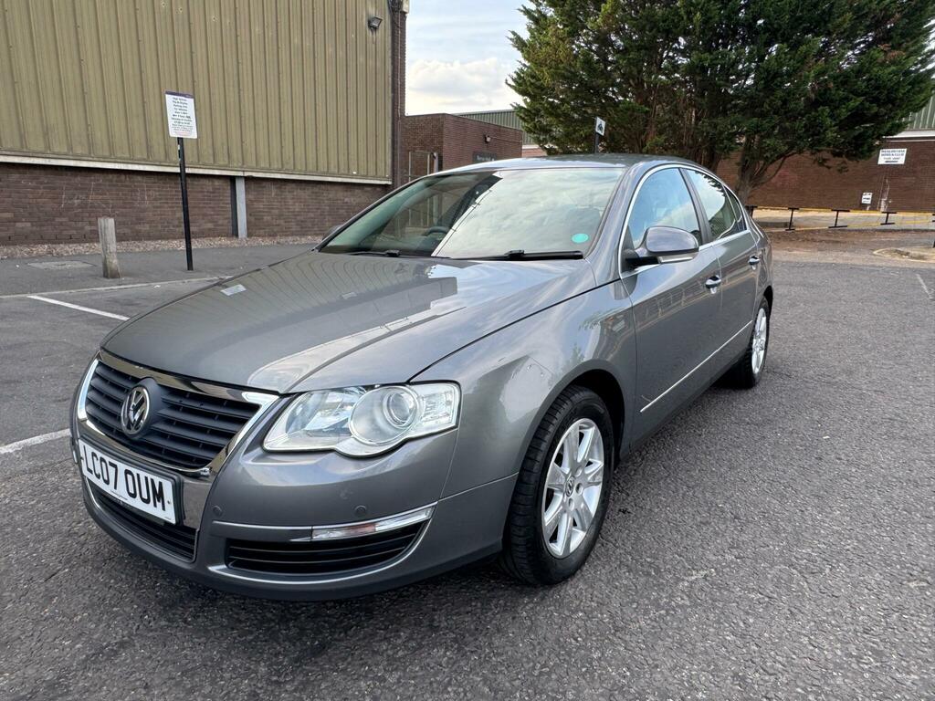 Volkswagen Passat Se Grey #3