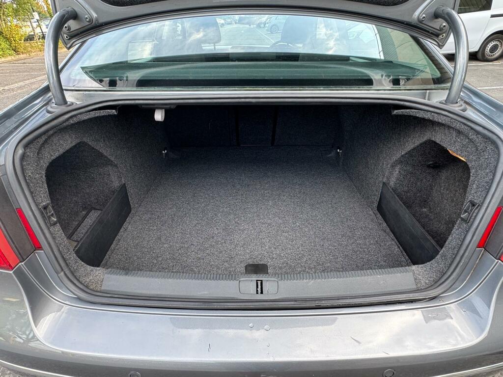 Volkswagen Passat Se Tdi 140 Silver #40