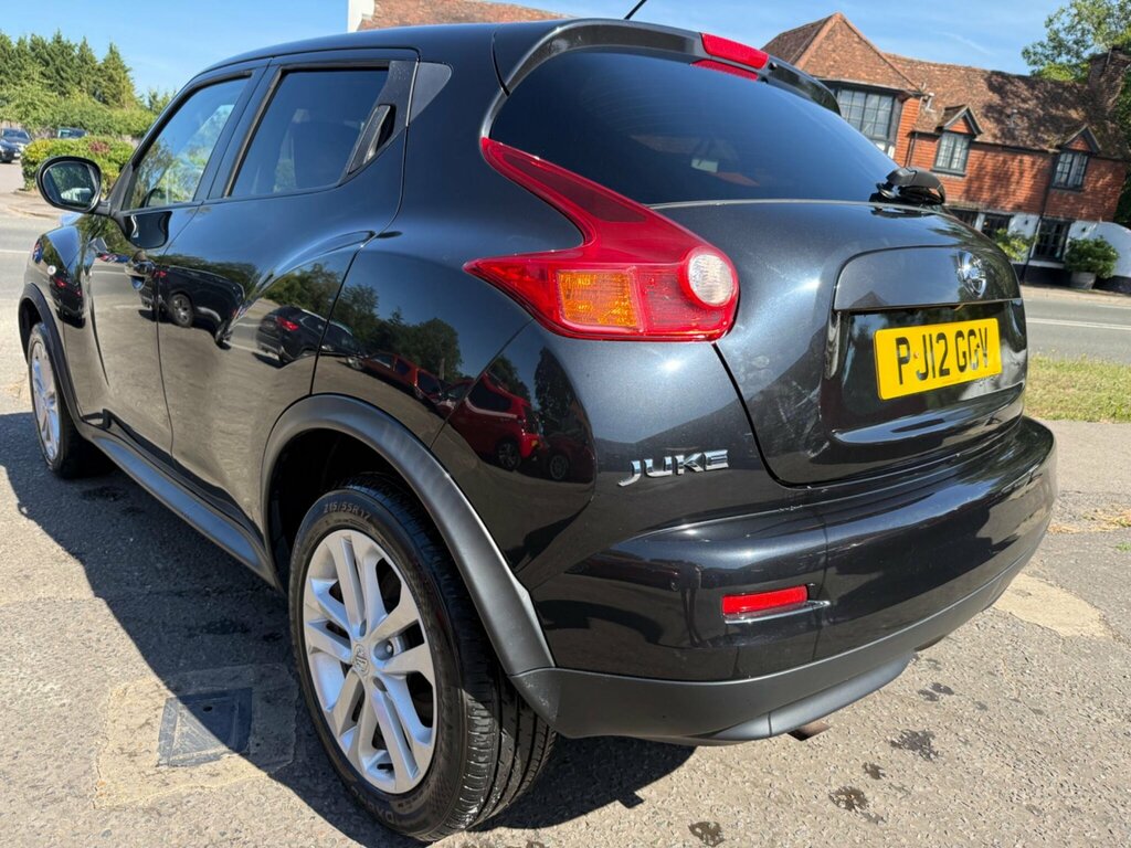 Nissan Juke 1.6 Acenta Premium Euro 5 Ss Black #3