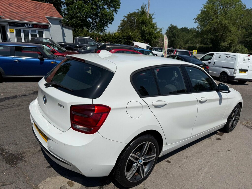 BMW 1 Series Hatchback Black #13