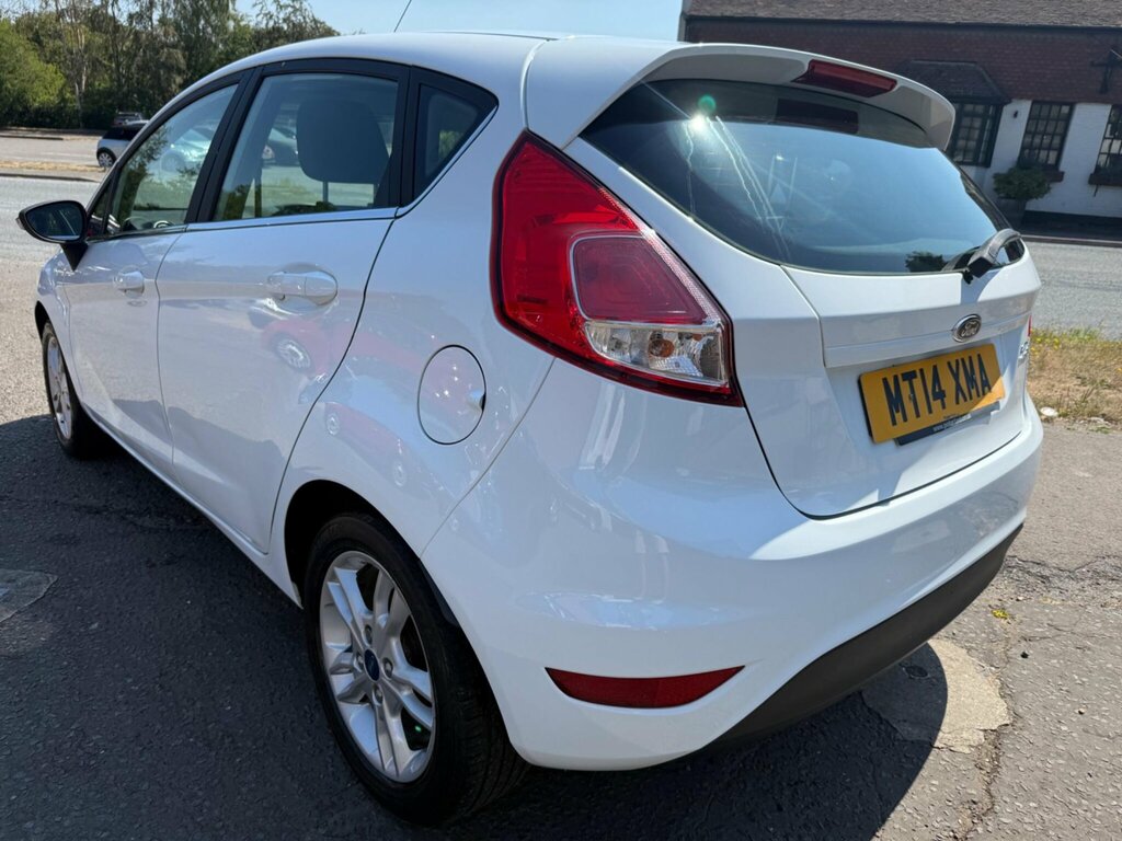 Ford Fiesta 1.25 Zetec Euro 5 MT14XMA White #4