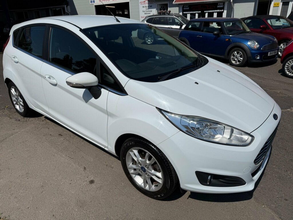 Ford Fiesta 1.25 Zetec Euro 5 MT14XMA White #5