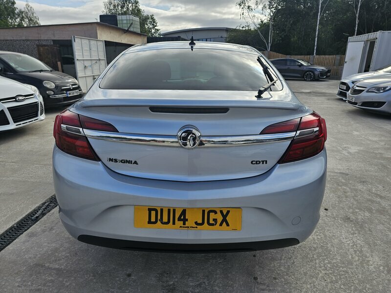 Vauxhall Insignia 2.0 Elite Nav Cdti 160 Bhp White #9