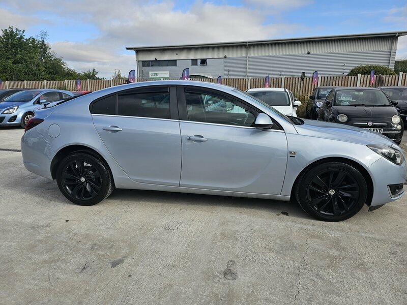 Vauxhall Insignia 2.0-Insignia-sr-nav-cdti-ecoflex-ss-5dr Silver #4