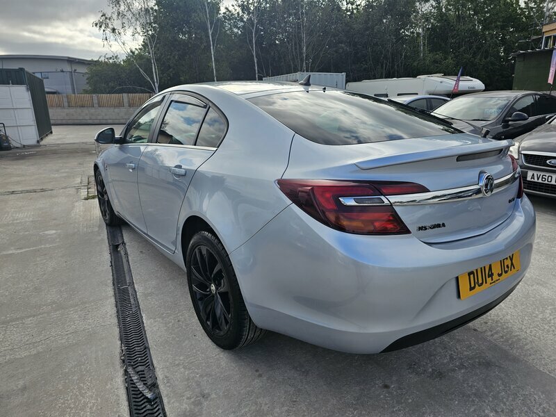 Vauxhall Insignia 2.0 Elite Nav Cdti 160 Bhp White #11