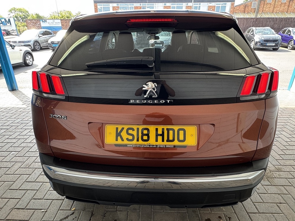 Peugeot 3008 Bluehdi Allure U15491444 Ulez KS18HDO Brown #4