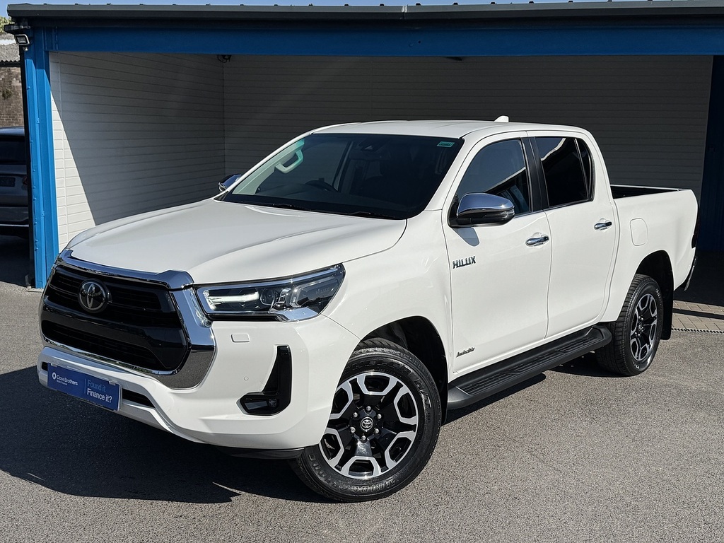 Toyota HILUX D-4d Invincible U15491535 White #3