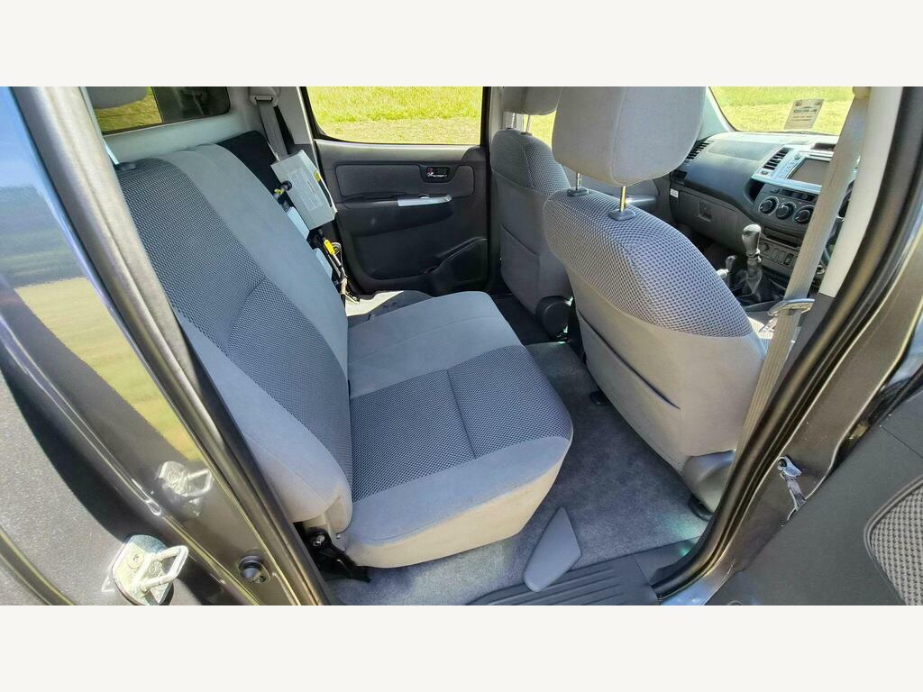 Toyota HILUX 3.0 D-4d Invincible 4Wd Euro 5 White #17