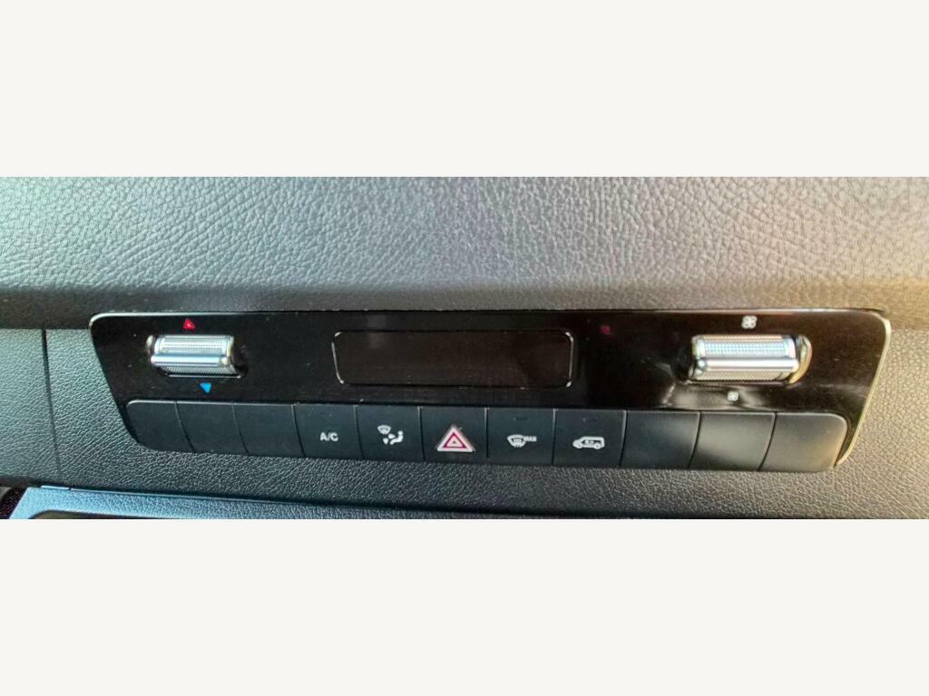 Mercedes-Benz Sprinter 2L Progressive White #15