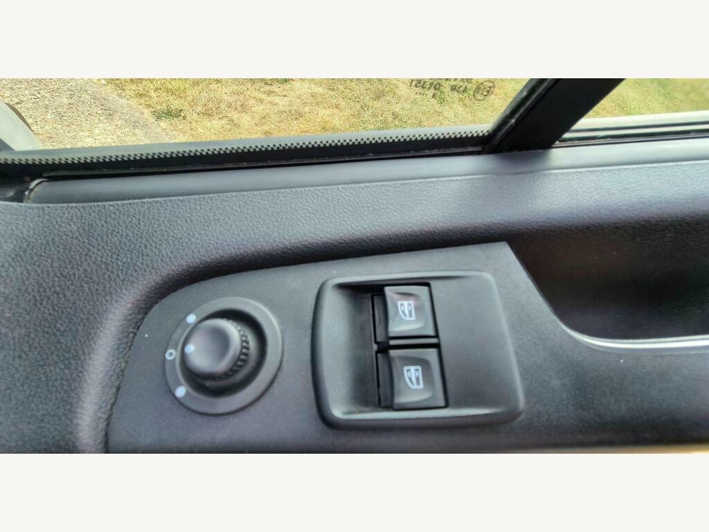 Vauxhall Vivaro 1.6 Cdti 120 Bhp Silver #10