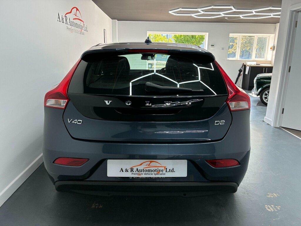 Volvo V40 2.0 D4 R-design Pro Black 1 Owner Fr Black #9
