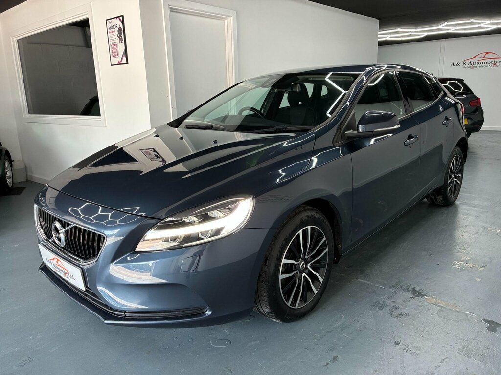 Volvo V40 2.0 D2 Momentum Euro 6 Ss Blue #5