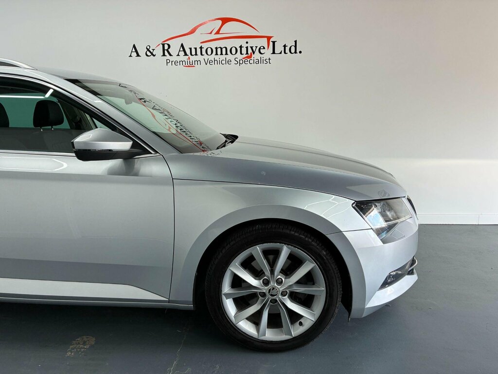 Skoda Superb Sportline Tdi White #13