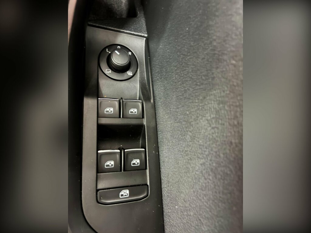 Skoda Superb Sportline Tdi White #18