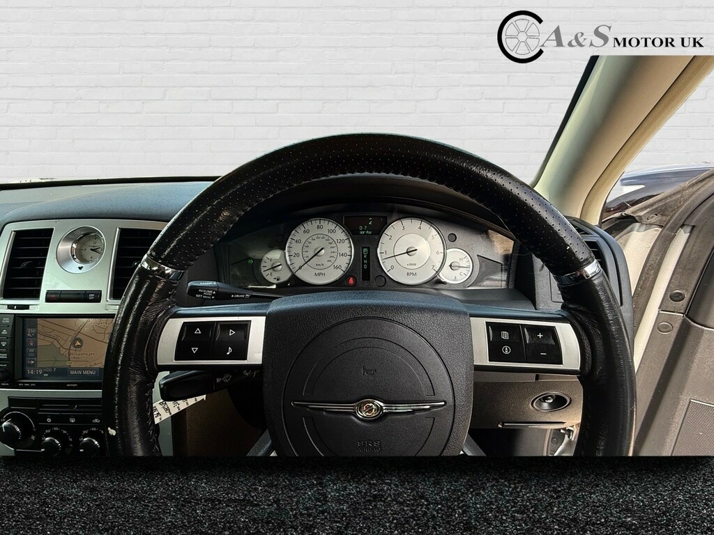 Chrysler 300C Estate 3.0 Crd V6 200959 Black #8