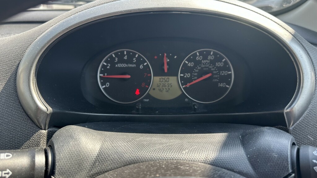 Nissan Micra 1.2 16V S Red #5