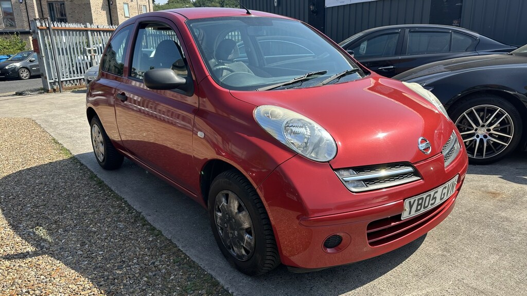 Nissan Micra 1.2 16V S Red #2