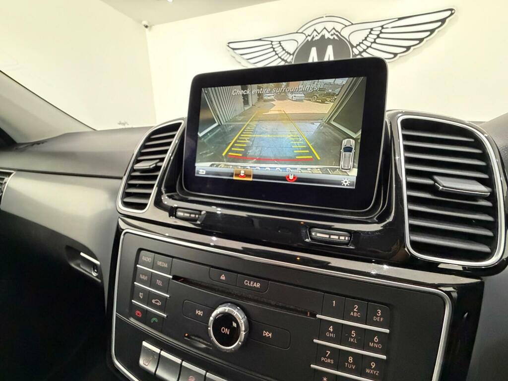 Mercedes-Benz GLE Class Gle 250D 4Matic Amg Line 9G-tronic White #29