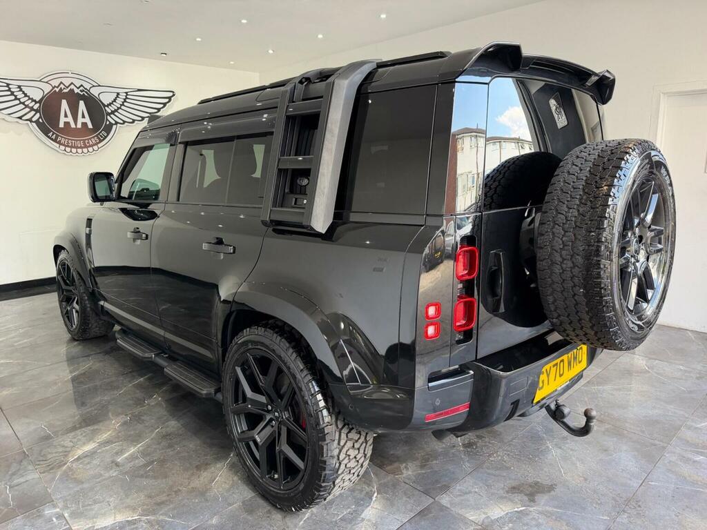 Land Rover Defender 110 Suv 2.0 Sd4 Hse 4Wd Euro 6 Ss 202070 Black #3