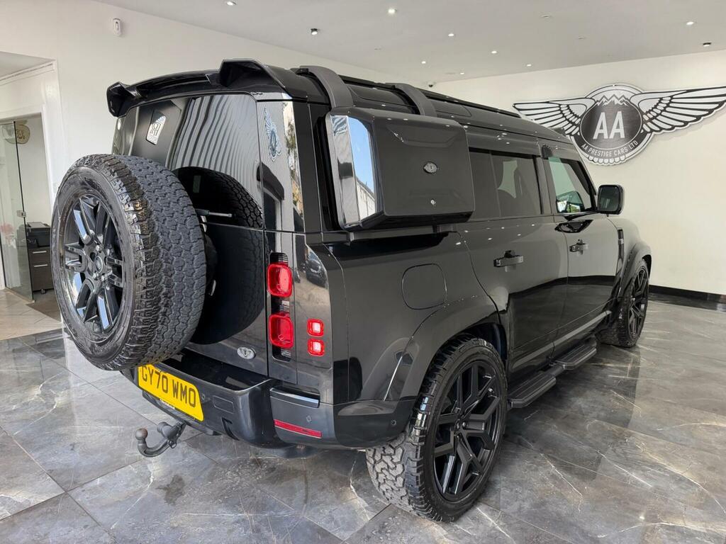 Land Rover Defender 110 First Edition Green #10