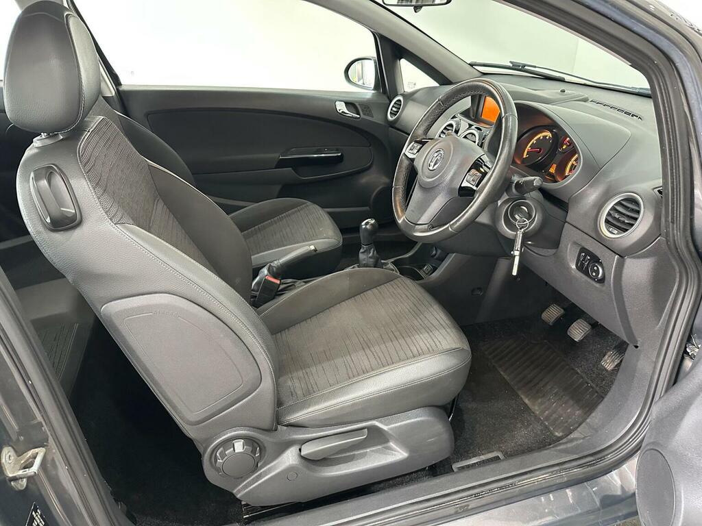 Vauxhall Corsa 1.4 Sri Ac Red #13