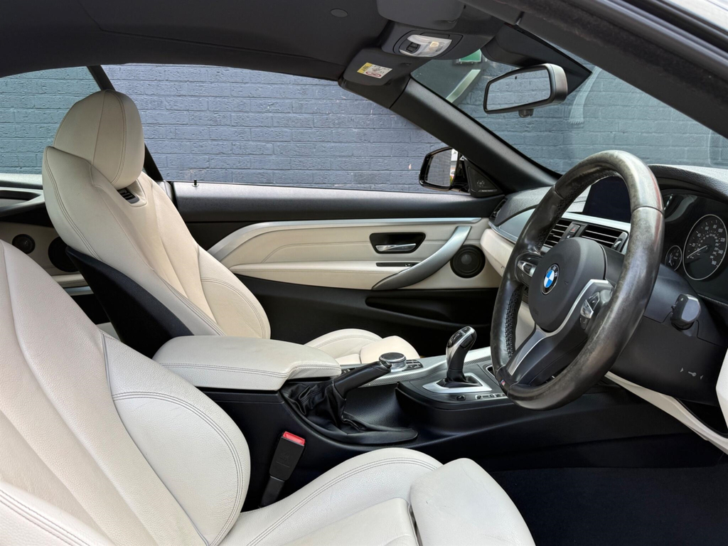 BMW 4 Series 435D Xdrive M Sport Professional Media Blue #24