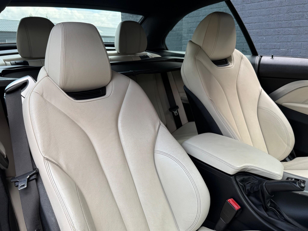 BMW 4 Series 435D Xdrive M Sport Professional Media Blue #26