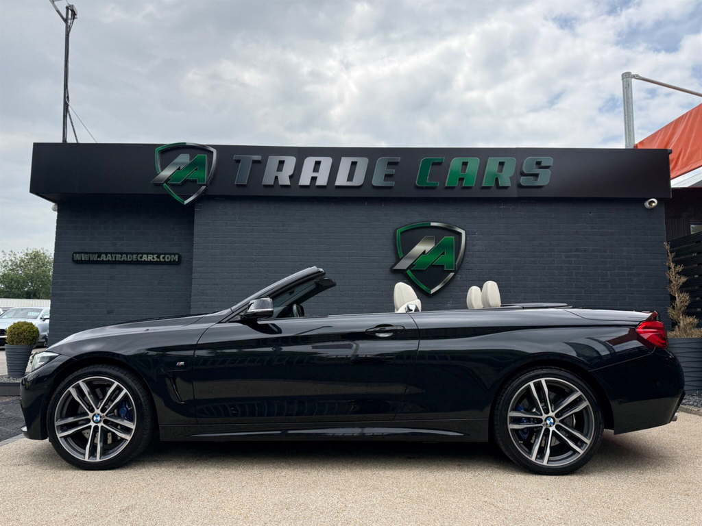 BMW 4 Series Convertible Black #4