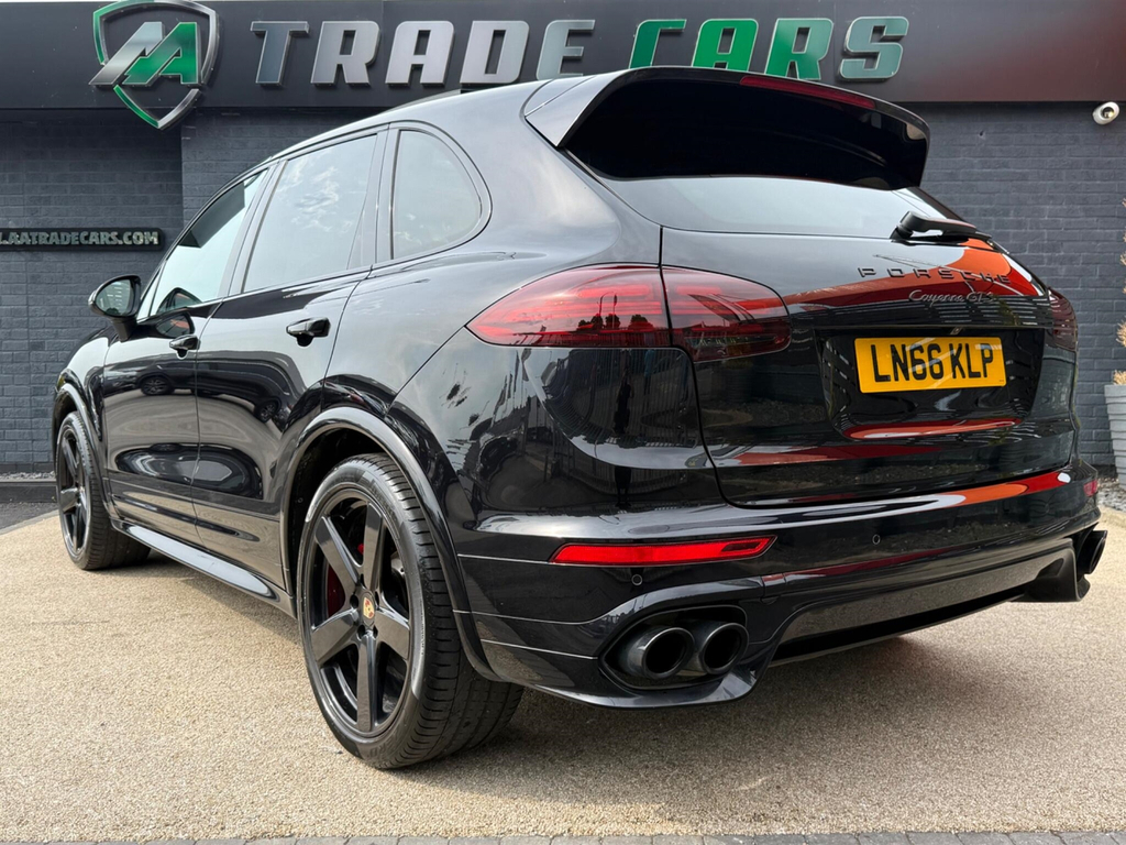 Porsche Cayenne Cayenne Gts V6 Tiptronic Black #5