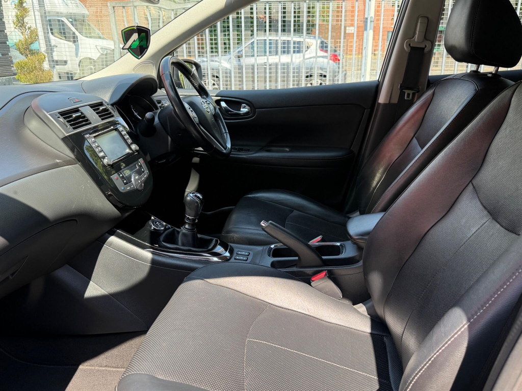 Nissan Pulsar 1.5L 1.5 Dci N-connecta Euro 6 Ss Red #47