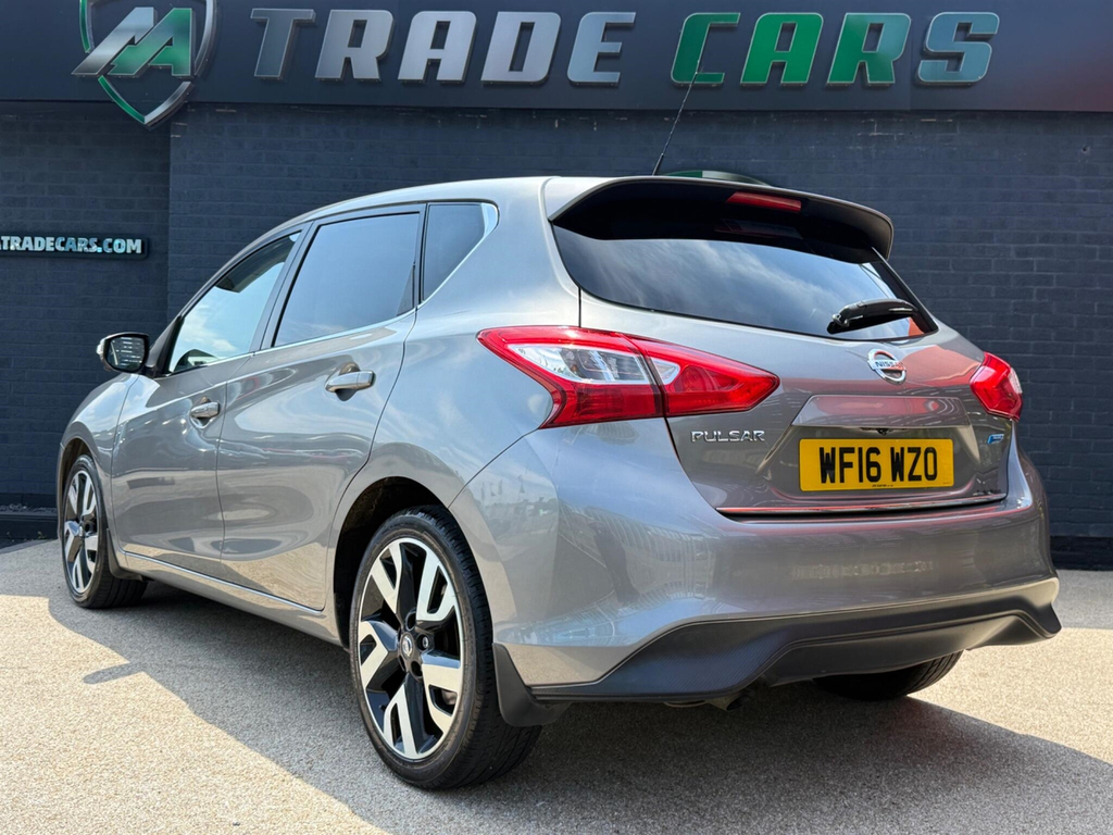 Nissan Pulsar Hatchback Grey #5