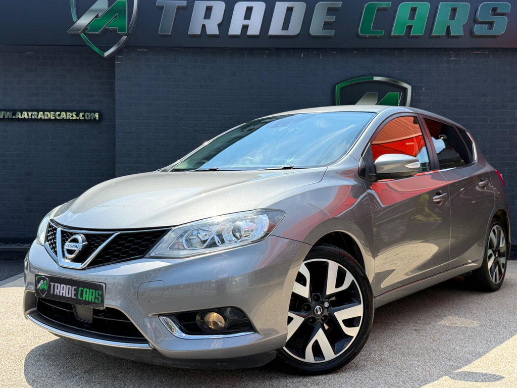 Nissan Pulsar Hatchback Grey #3