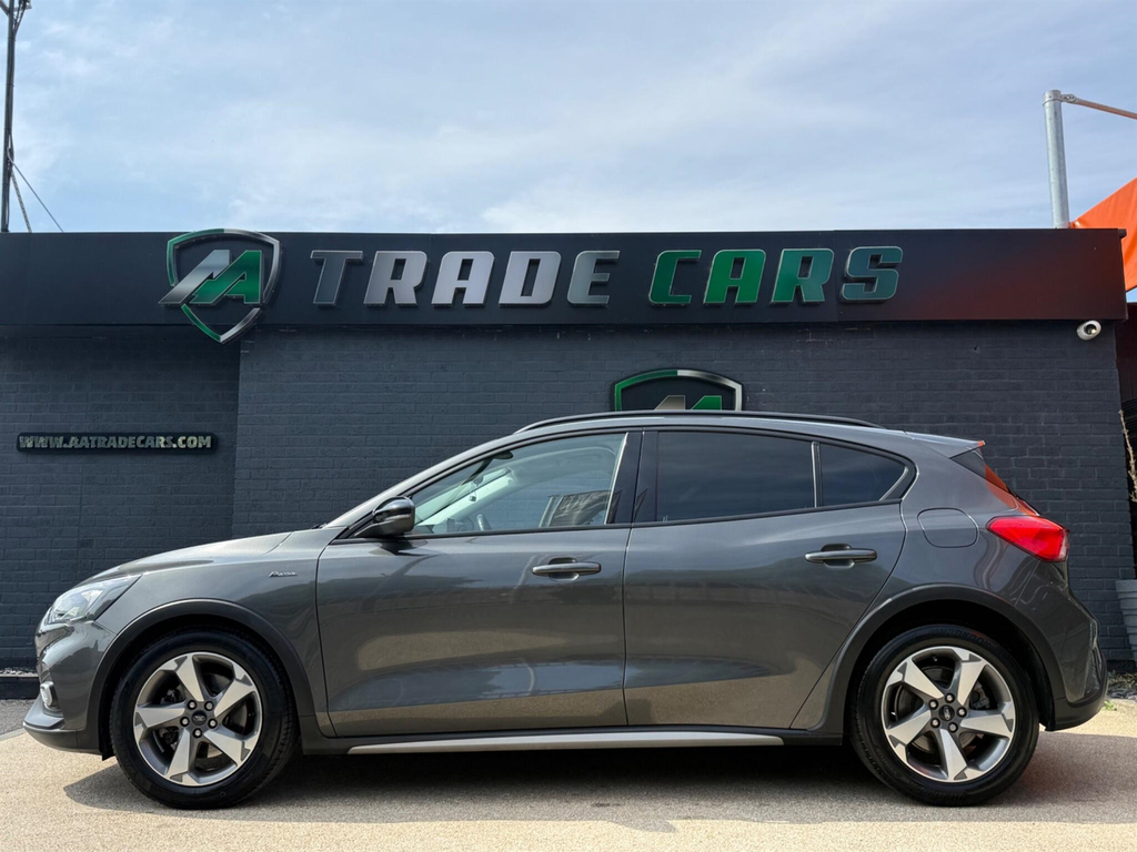 Ford Focus Hatchback HN69SUF Grey #4