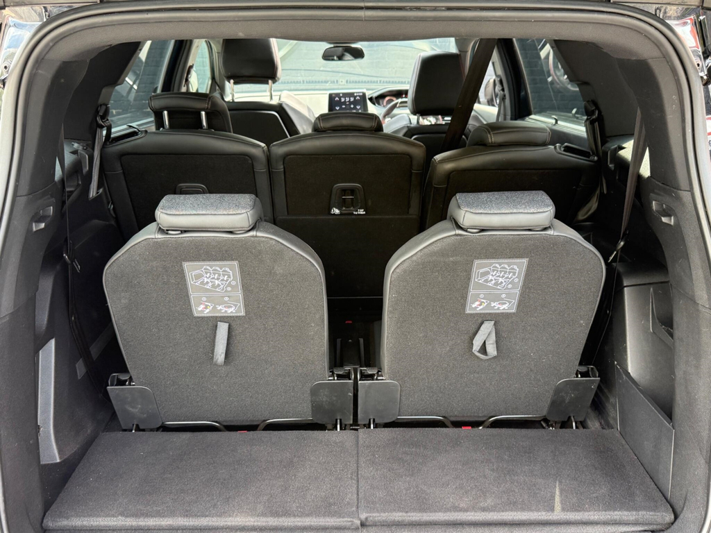 Peugeot 5008 1.2 Puretech Active Black #8