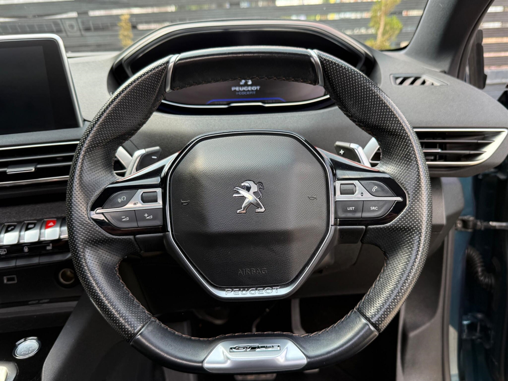 Peugeot 5008 1.2 Puretech Active Black #30