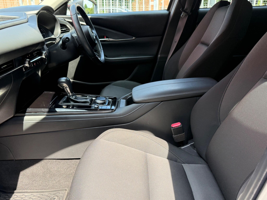 Mazda CX-30 2.0 E-skyactiv G Mhev Se-l Suv E Silver #48