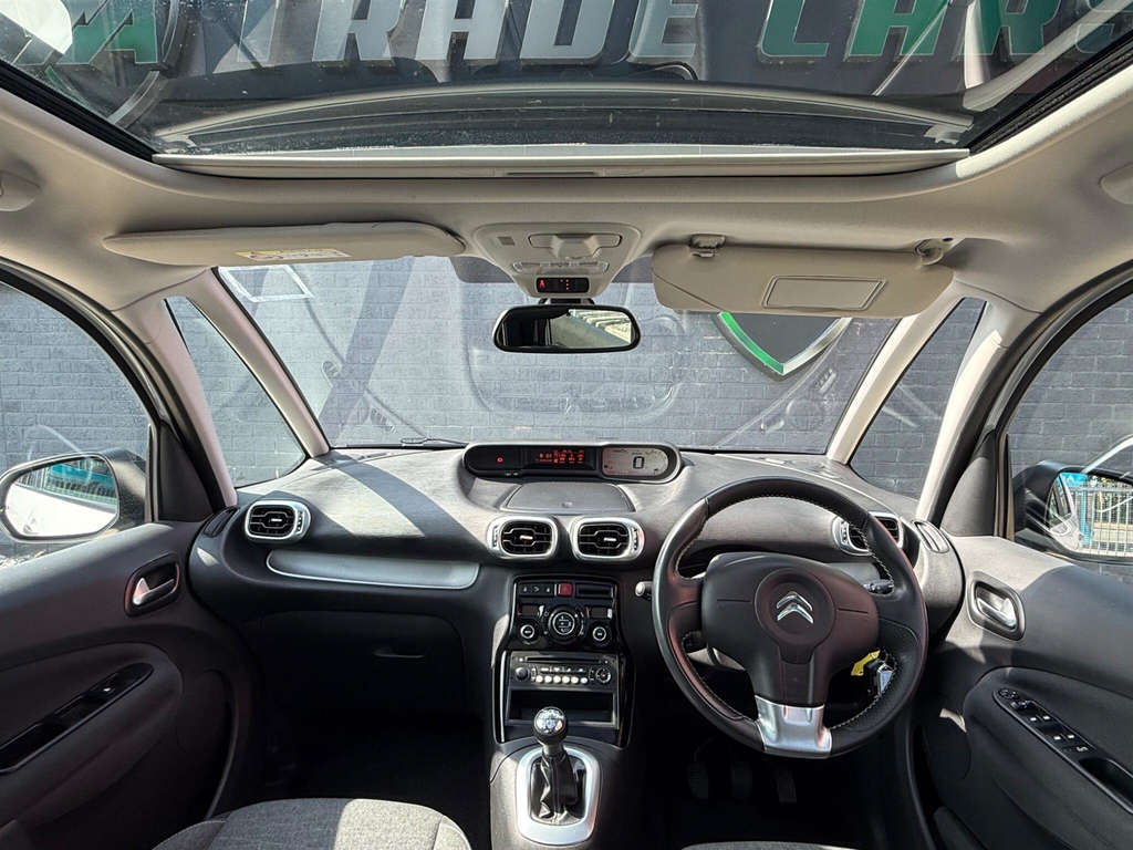 Citroen C3 Picasso Platinum White #22