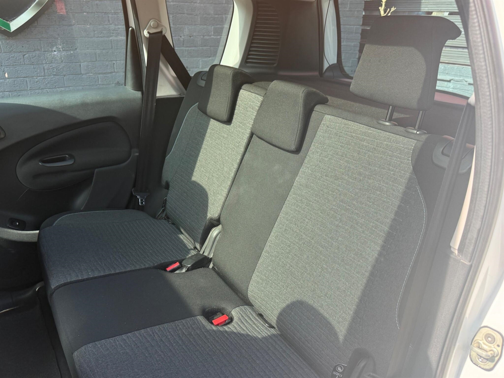 Citroen C3 Picasso Platinum White #14