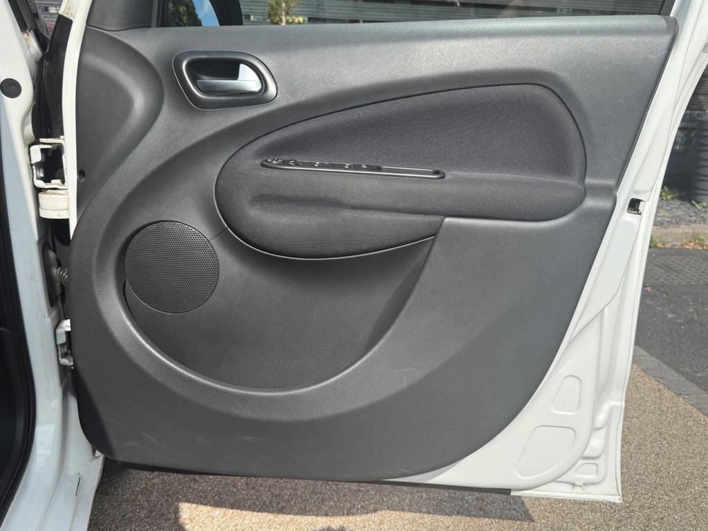 Citroen C3 Picasso Platinum White #37