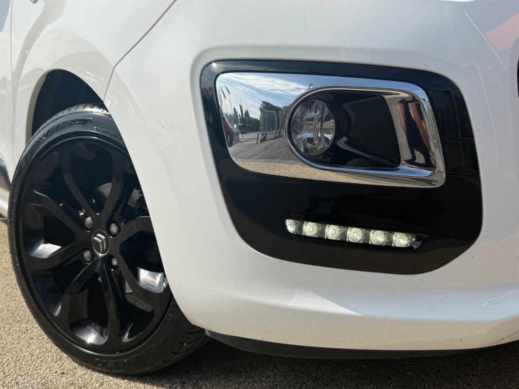Citroen C3 Picasso Platinum White #40