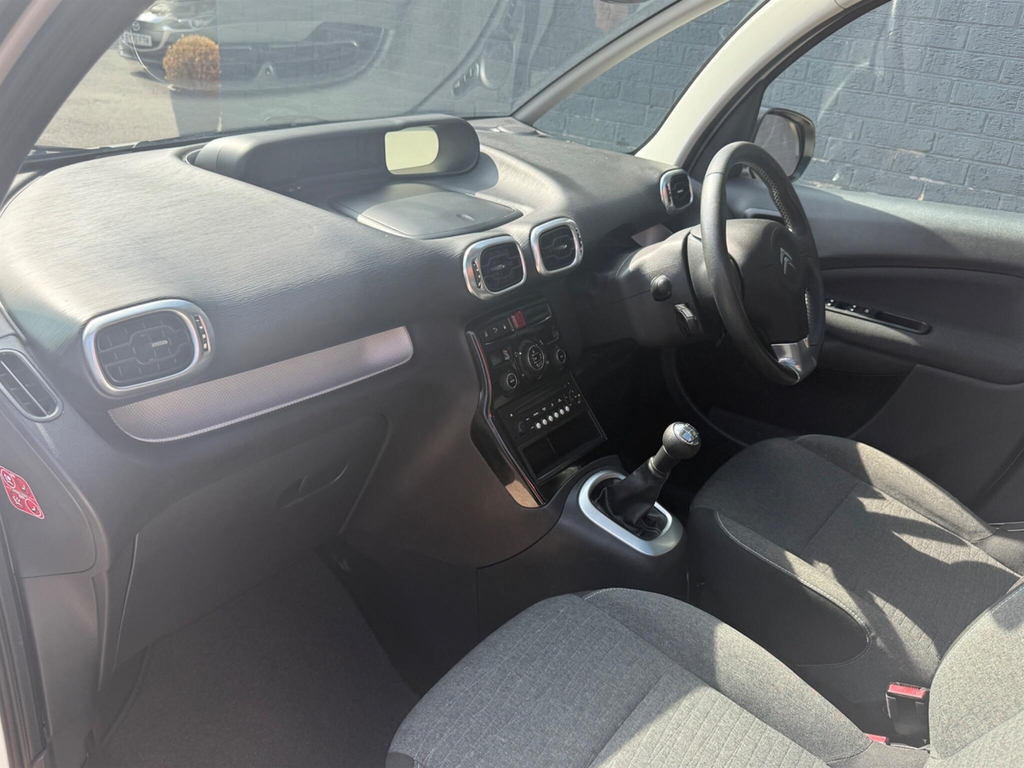 Citroen C3 Picasso Platinum White #32