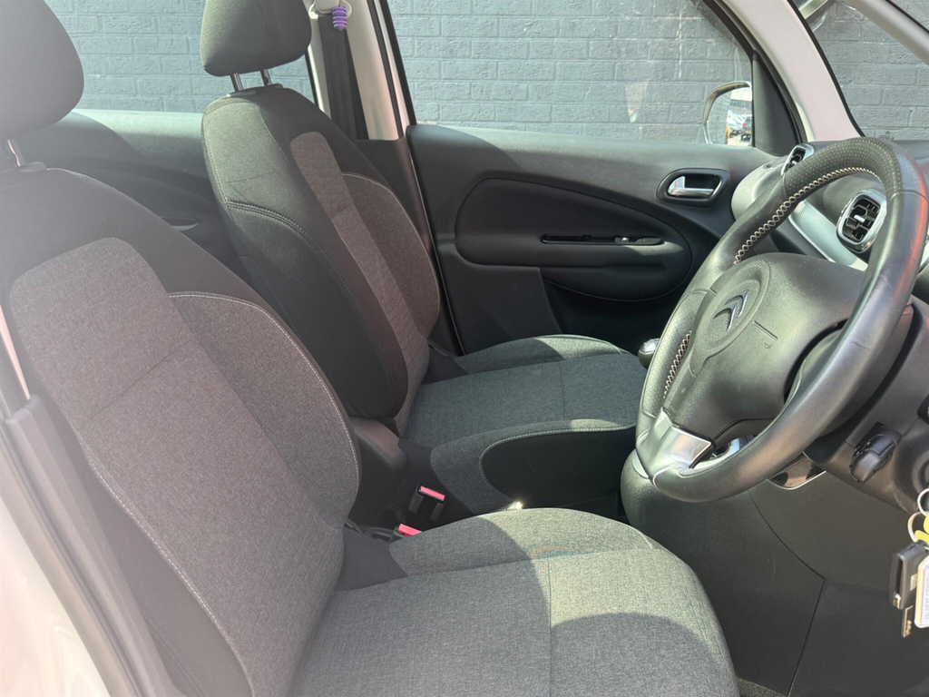 Citroen C3 Picasso Platinum White #25