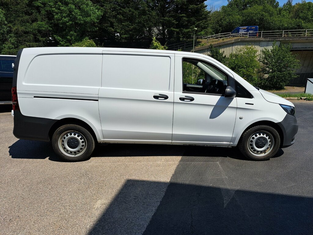 Mercedes-Benz eVito 116 E 66Kwh Progressive Panel Van 6Dr Aut White #5